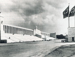 Zeppelintribüne, 1937